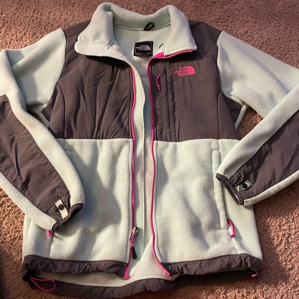 North Face size M